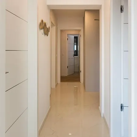 Solis Apartmán *