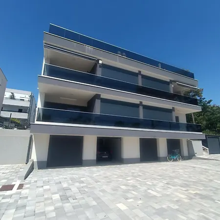 Solis 公寓 扎达尔